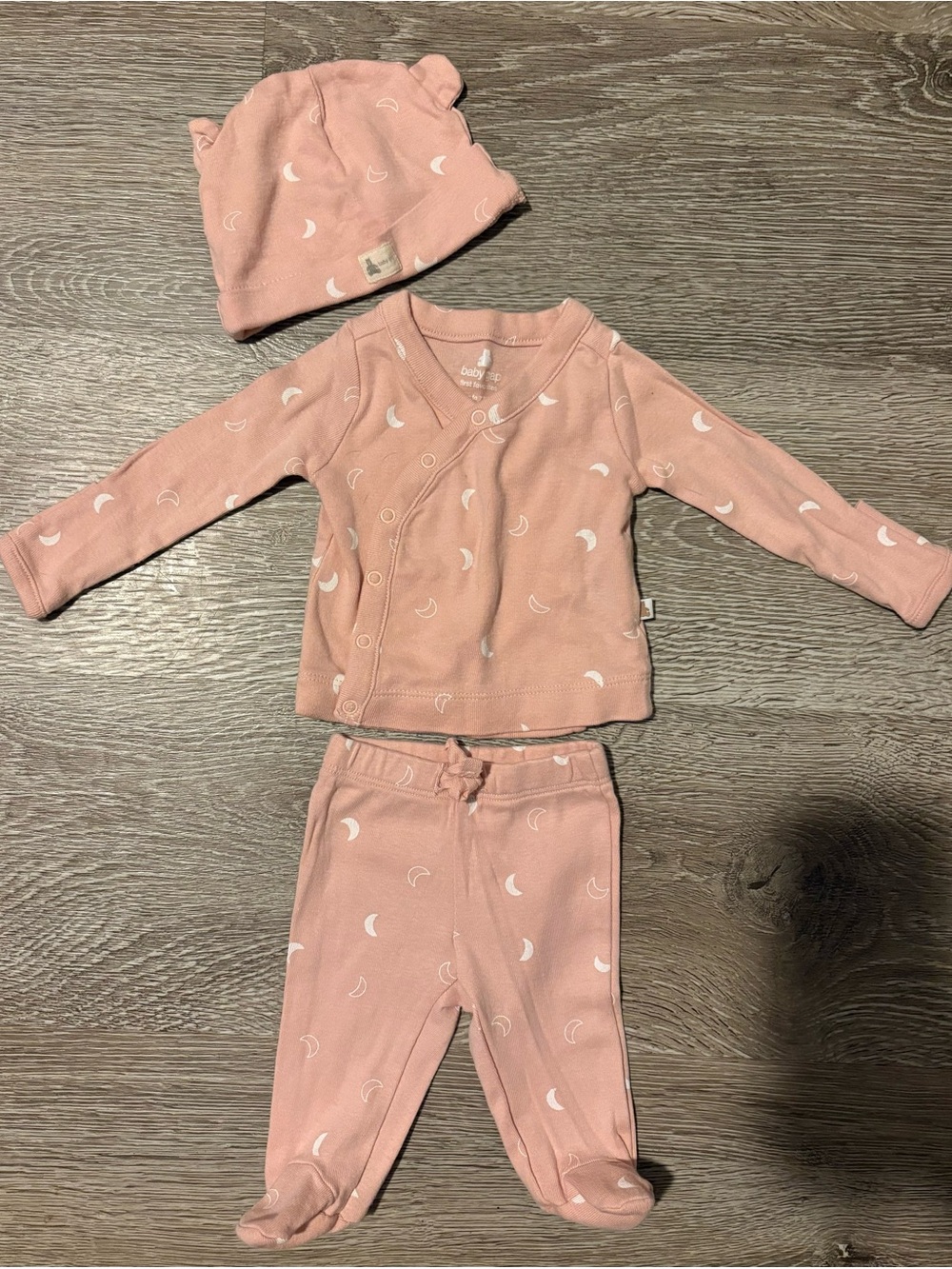 Newborn Pink Baby Gap Outfit Set